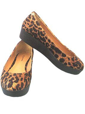 Zigi Soho Leopard Shoes  Ballet Platform  Size 6